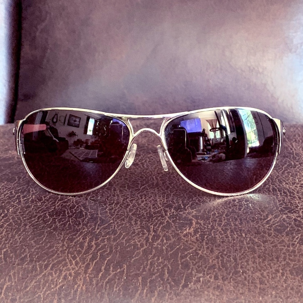 Oakley Restless 05-721 Polished Chrome/white Frame
